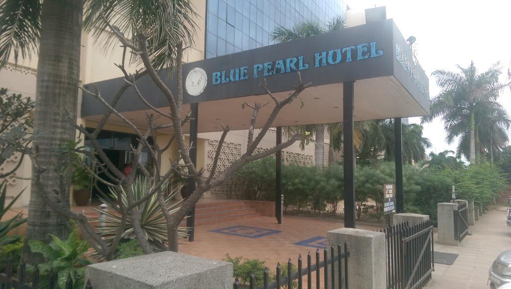 Blue Pearl Hotel & Apartments Dar-es-Salaam Eksteriør bilde